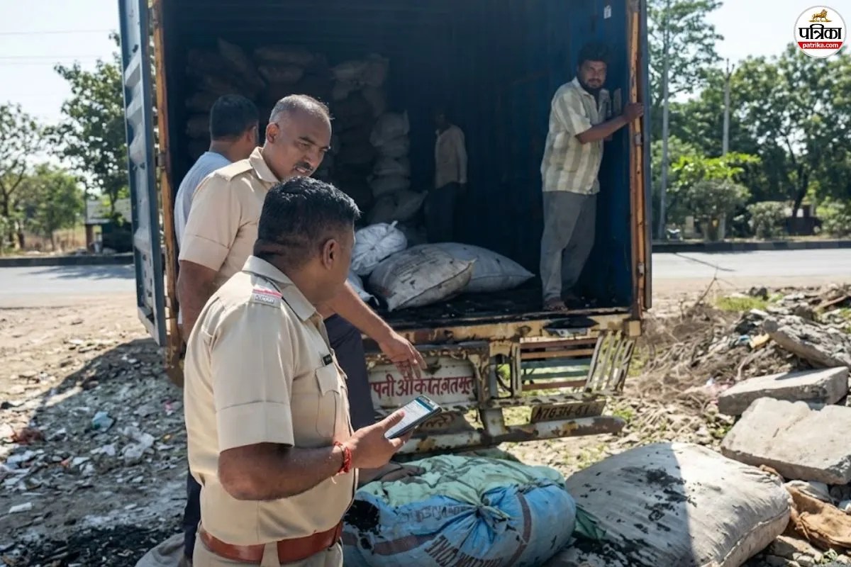 abu road police seize liquor