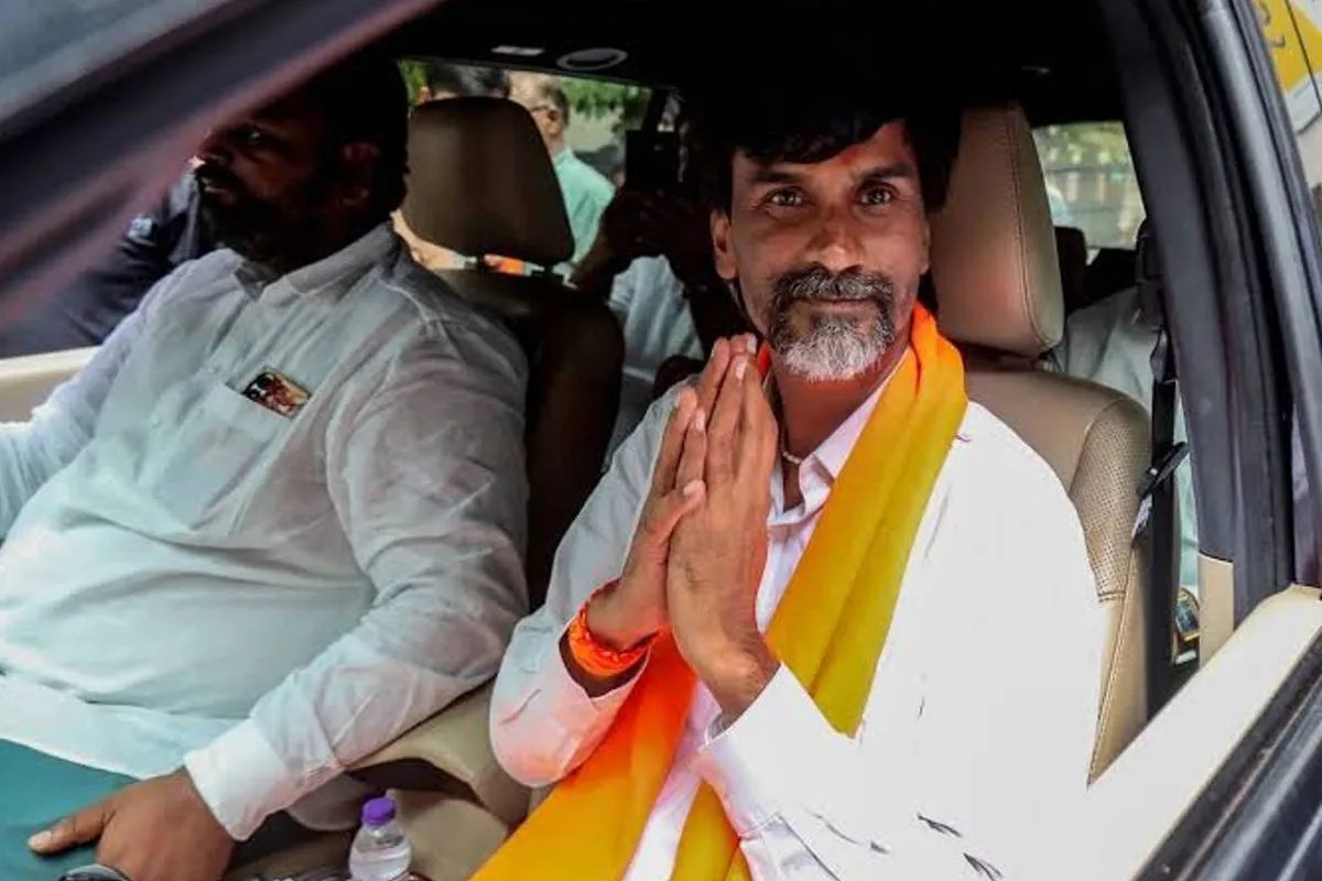 ‘500 करोड़’ की ऑडियो क्लिप से महाराष्ट्र की सियासत में घमासान, मनोज जरांगे का दावा- मुझे मारने की रची जा रही साजिश