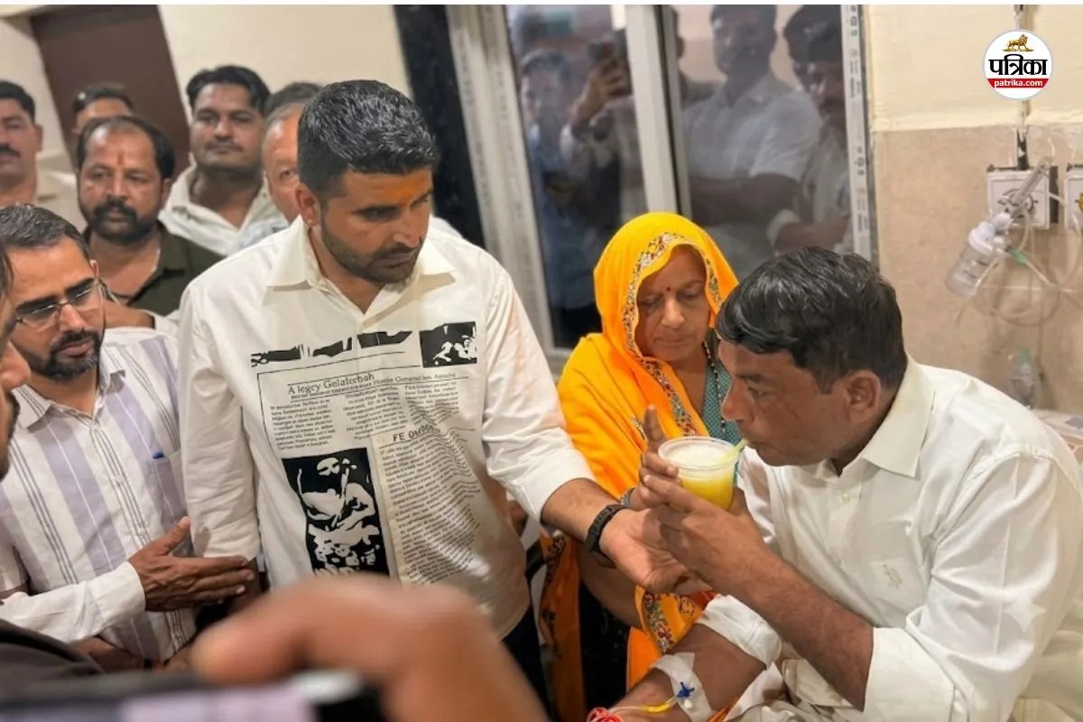 naresh meena broke his fast on 10th day ravindra singh bhati gave him juice