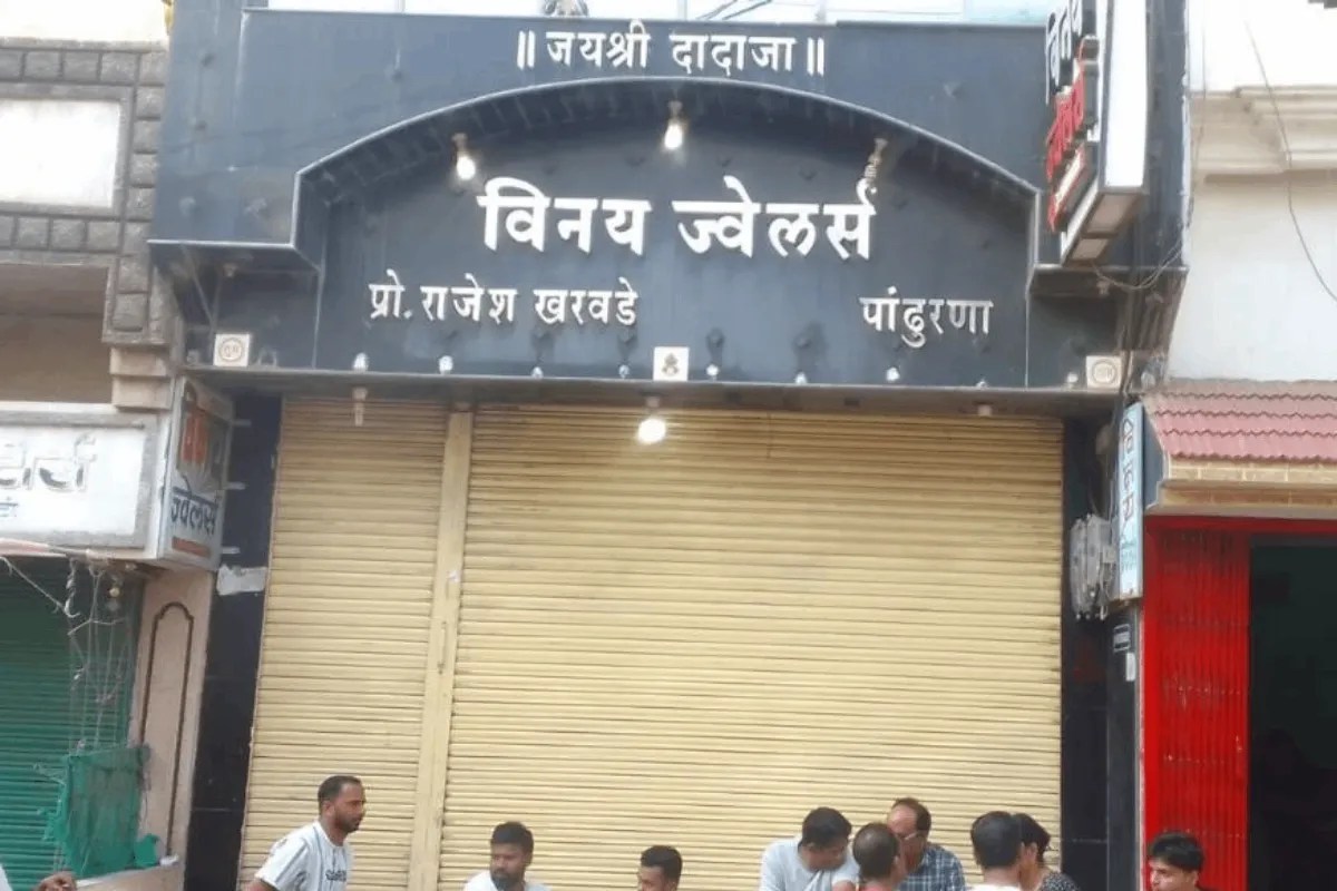 पांढुर्ना डकैती कांड: 75 की उम्र में लुटेरों से भिड़ गए थे सराफा व्यापारी, सीसीटीवी फुटेज से खुला बड़ा राज