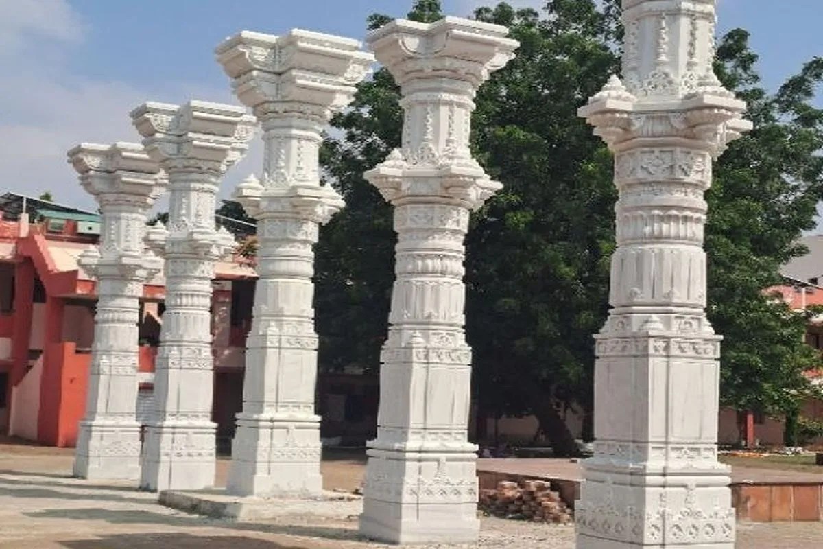 Shri Dadaji Dham