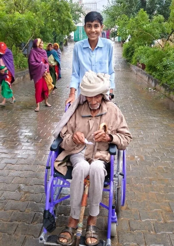 alwar panchayat election voting