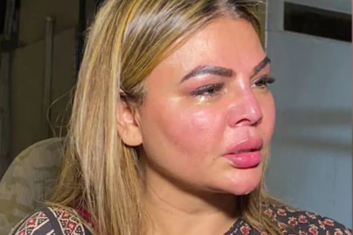 Rakhi Sawant Non-Bailable Warrant