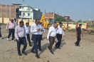 सुल्तानपुर मंडी समिति का स्थलीय निरीक्षण करते राज्य कृषि उत्पादन मंडी परिषद के निदेशक जितेंद्र प्रताप सिंह (फोटो सोर्स : Ritesh Singh )