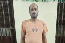 नालंदा में आरोपी की गिरफ्तारी के बाद उसे प्रयागराज ले जाती पुलिस टीम(फोटो सोर्स : Ritesh Singh )